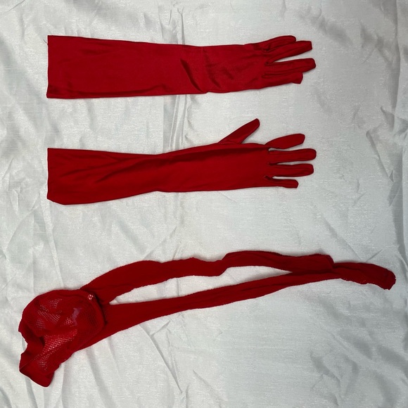 Beetle Bride Halloween Costume - Picture 5 of 8